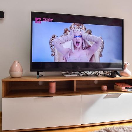 זלאטיבור Apartment Vanja Lux Binis מראה חיצוני תמונה